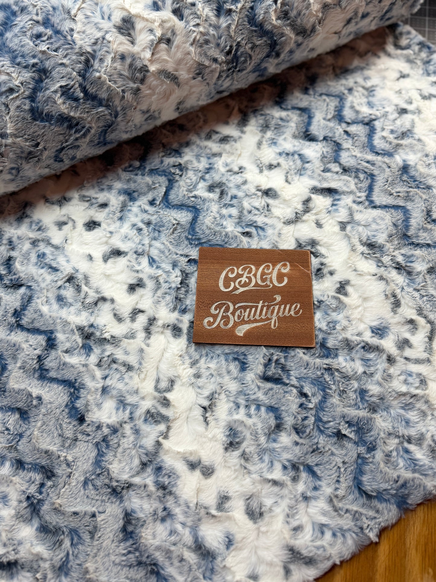 Luxe Cuddle® Snowy Owl Navy