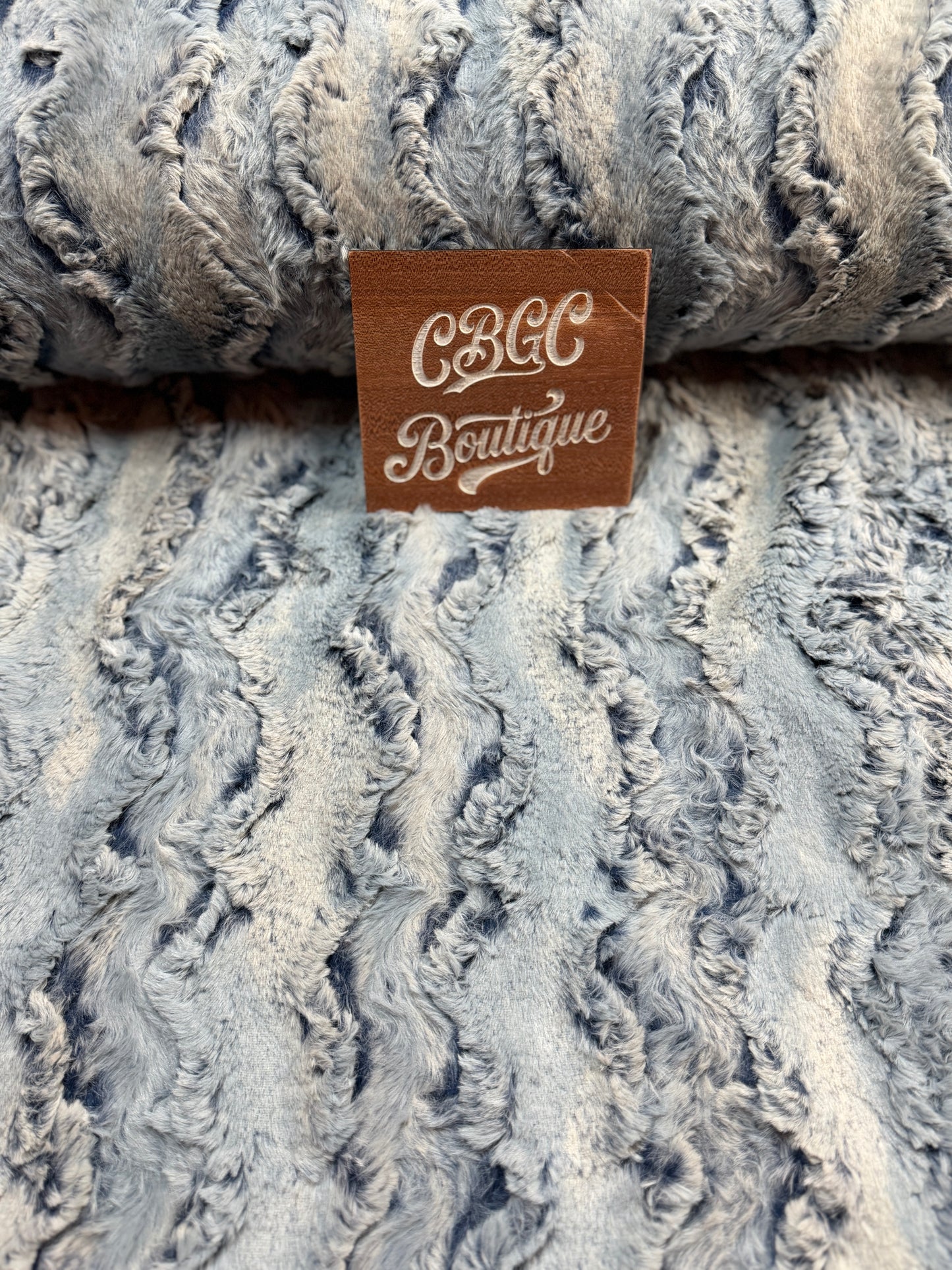 Luxe Cuddle® Wild Rabbit Icy Morn