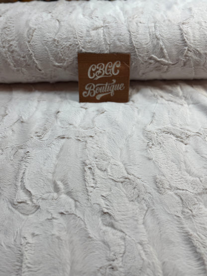 Luxe Cuddle® Hide Pearl